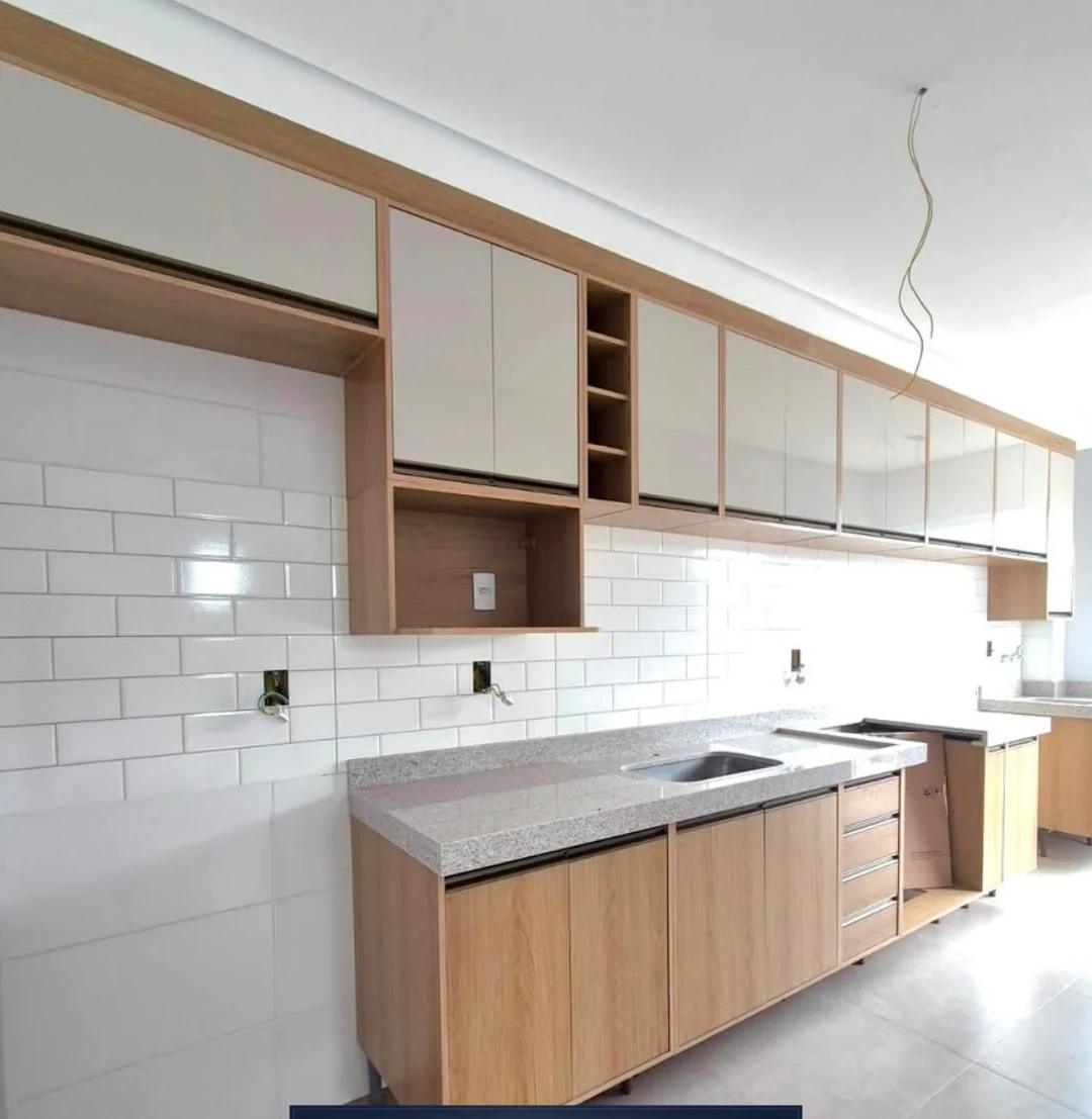 Cozinha modulada Casa Beu para visualização de projeto